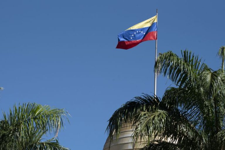 Venezuela says it has seized 400 US rifles and arrested foreigners, Americans among them, over plot to destabilize country