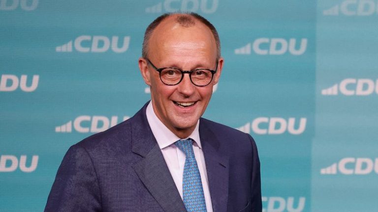 Germany’s centrist parties agree coalition deal as Trump tariffs spark recession fears